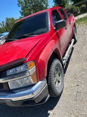 2004 Chevrolet Colorado LS - Exterior Front Left Corner Image